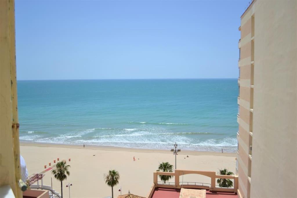 Hidden Gem Playa Helios Con Ascensor & Parking Apartment Кадис Екстериор снимка